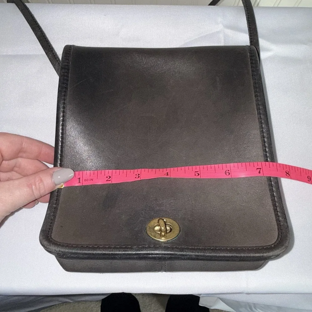 Vintage COACH Pre '94 Compact Pouch Black Leather Crossbody Bag Purse USA
